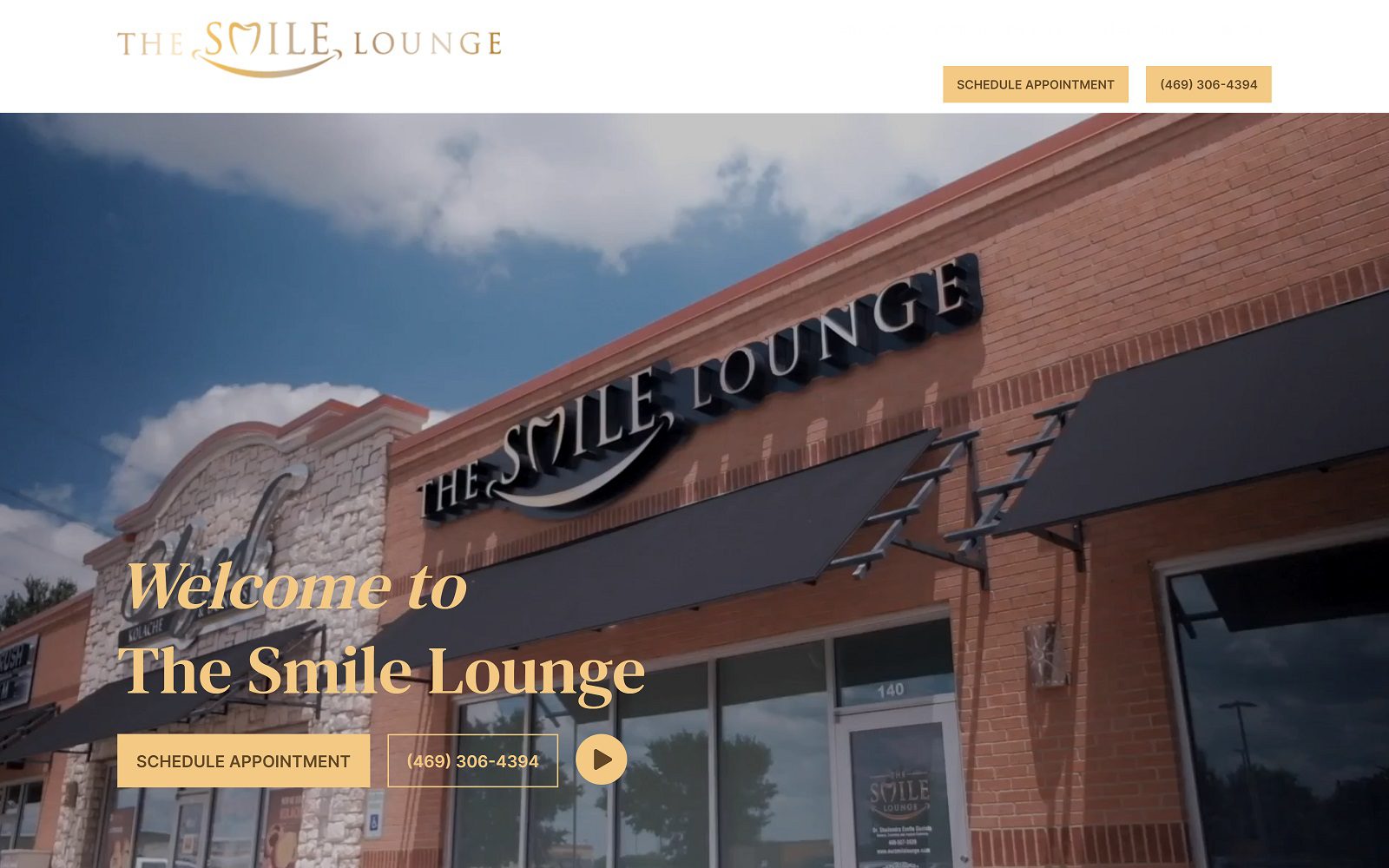The Smile Lounge website homepage screenshot (oursmilelounge.com)