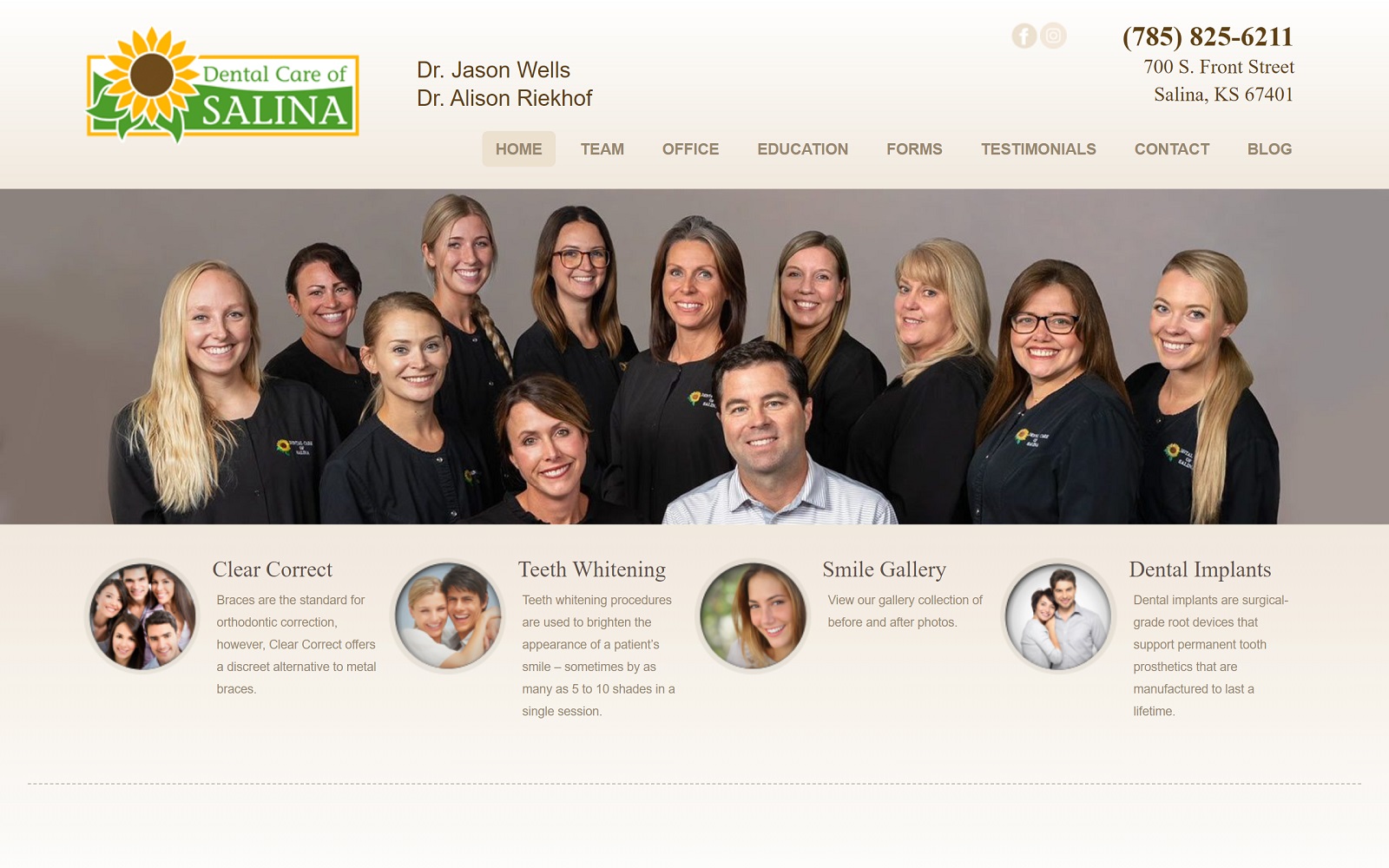 salinasmiles.com screenshot